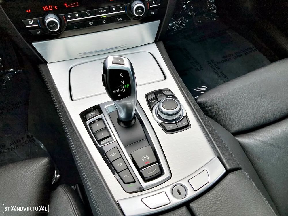 BMW 750 Li xDrive - 17