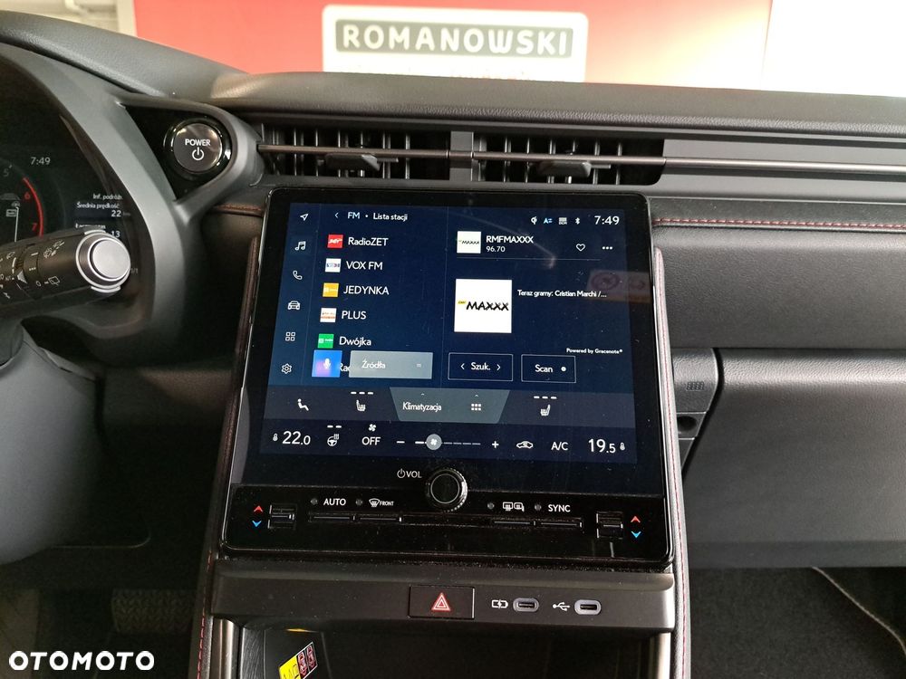 Lexus LBX 1.5 Hybrid Emotion - 21