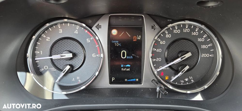 Toyota Hilux 2.4D 150CP 4x4 Double Cab AT Comfort - 19