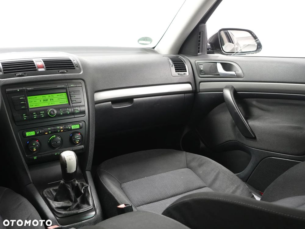 Skoda Octavia - 32