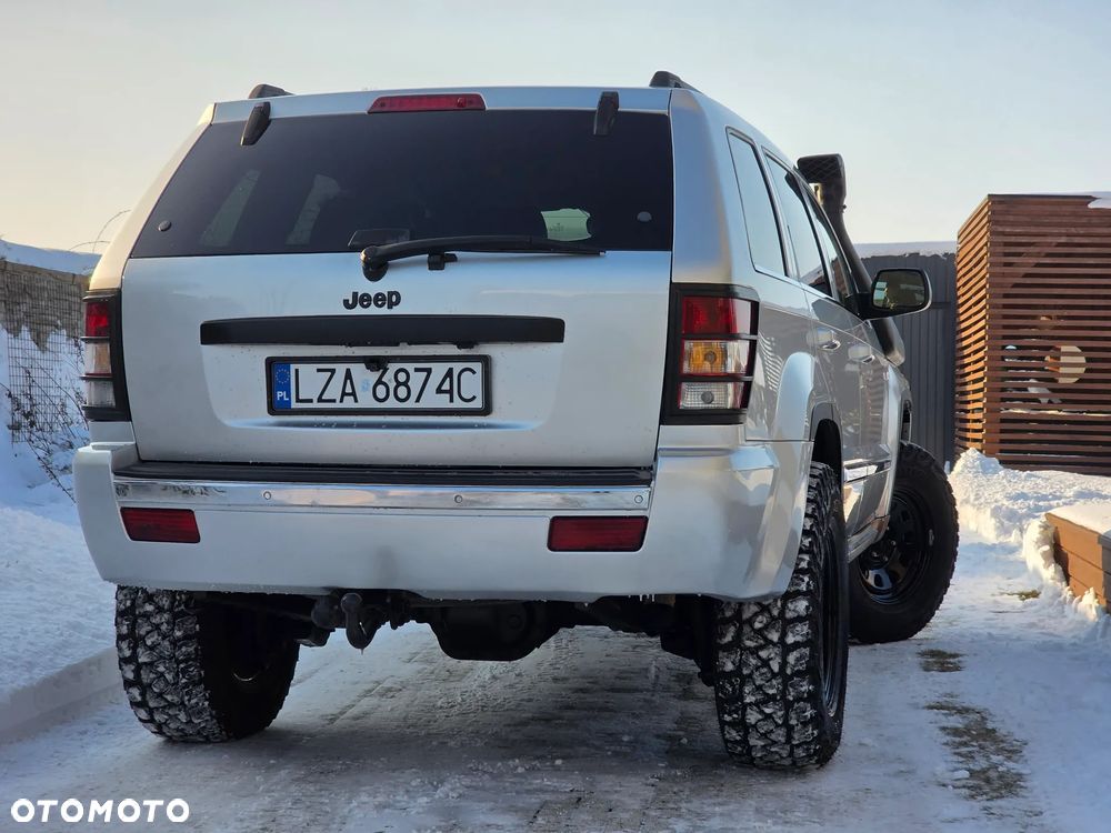 Jeep Grand Cherokee - 4