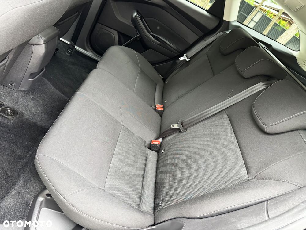 Ford Focus - 31