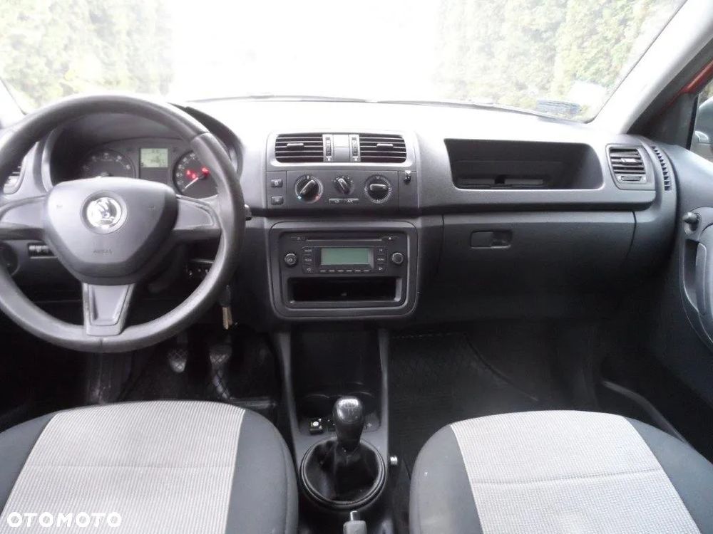 Skoda Fabia 1.4 16V Active - 8