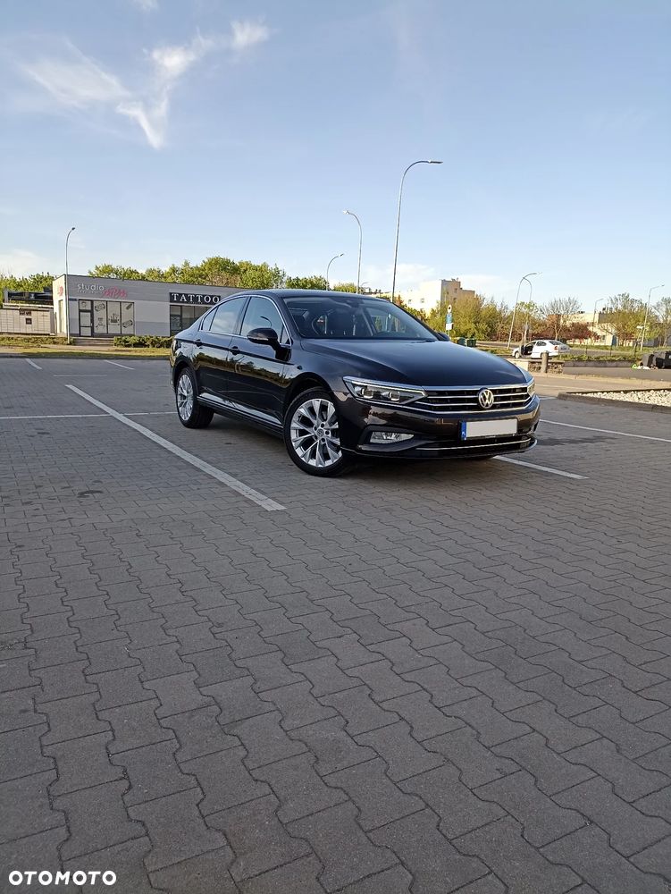 Volkswagen Passat - 9