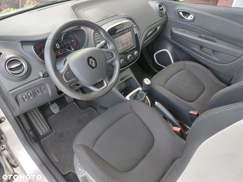 Renault Captur ENERGY TCe 90 Experience - 8