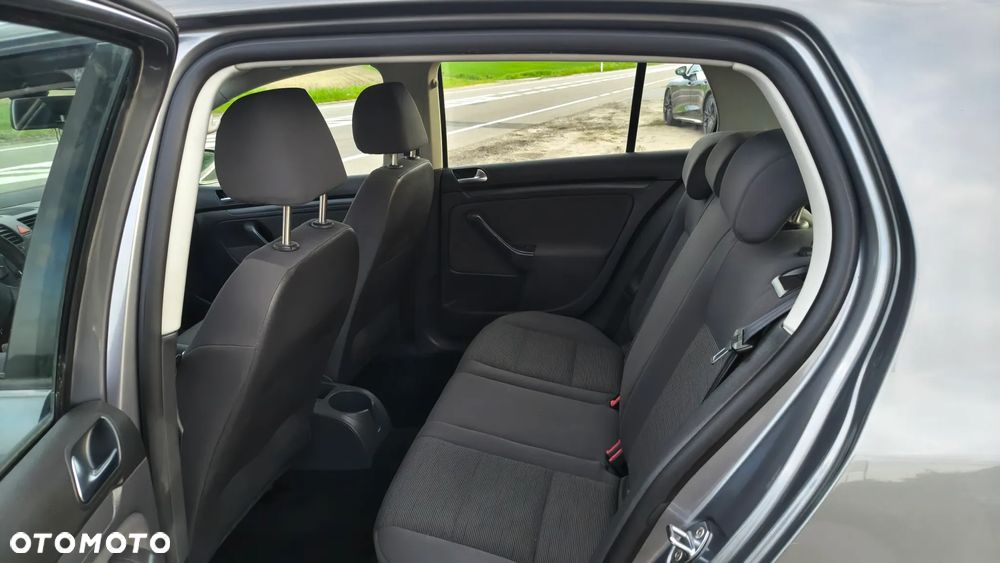 Volkswagen Golf 1.6 United - 15