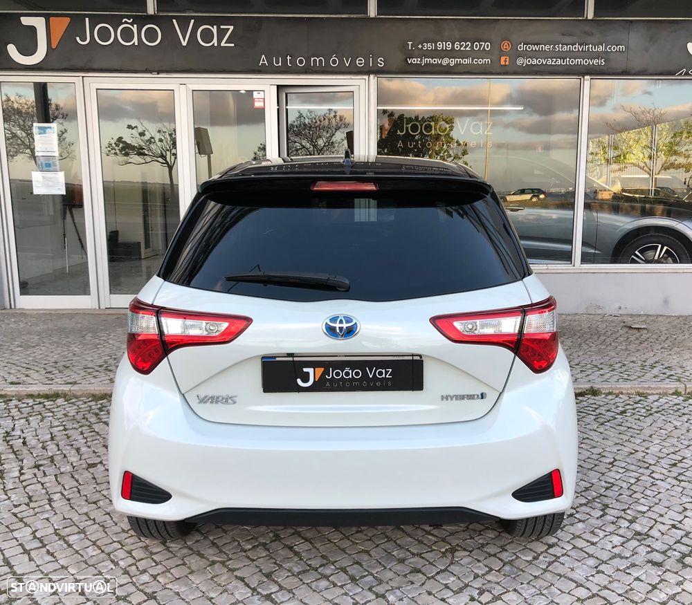 Toyota Yaris 1.5 HSD Square Collec.White - 9