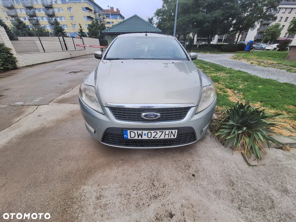 Ford Mondeo 1.6 Silver X - 11