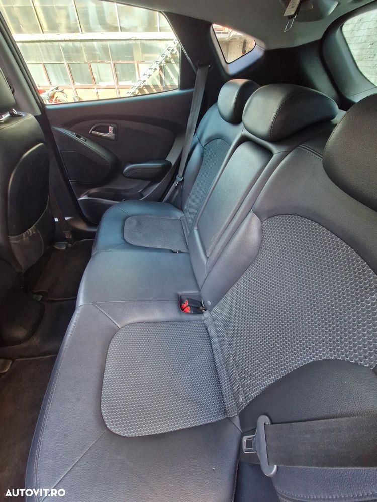 Hyundai ix35 1.7 CRDI 2WD blue Style - 4