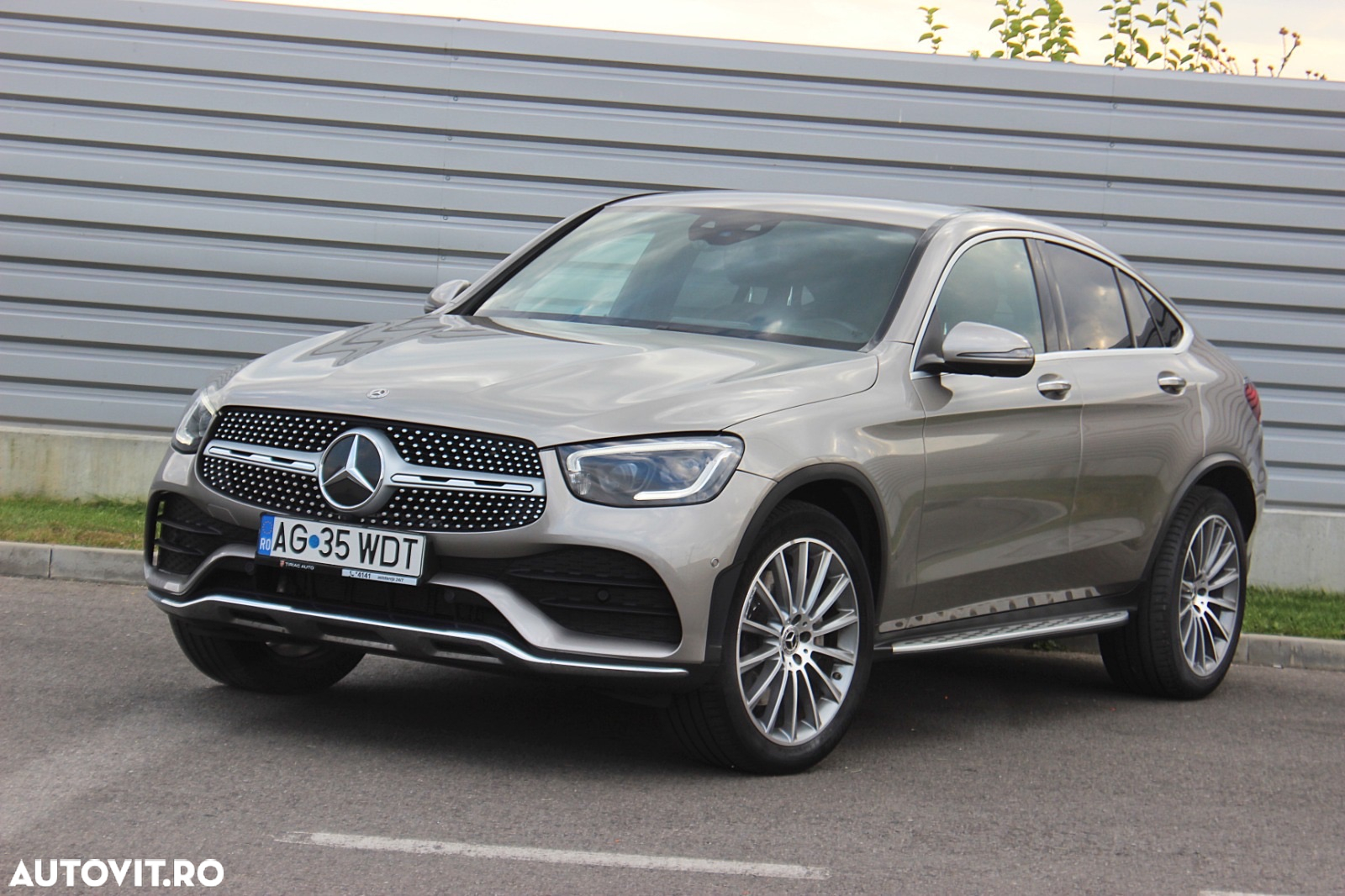 Mercedes-Benz GLC 200 4MATIC - 9
