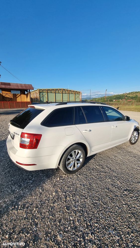 Skoda Octavia 1.6 TDI Ambition - 4