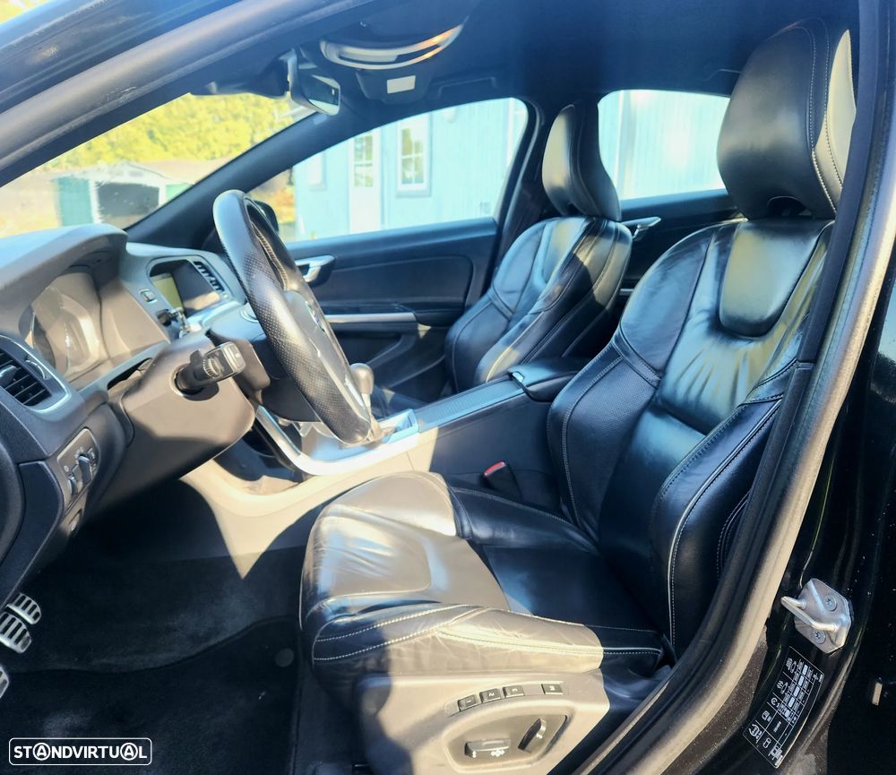 Volvo S60 1.6 D2 Drive R-Design Start/Stop - 11