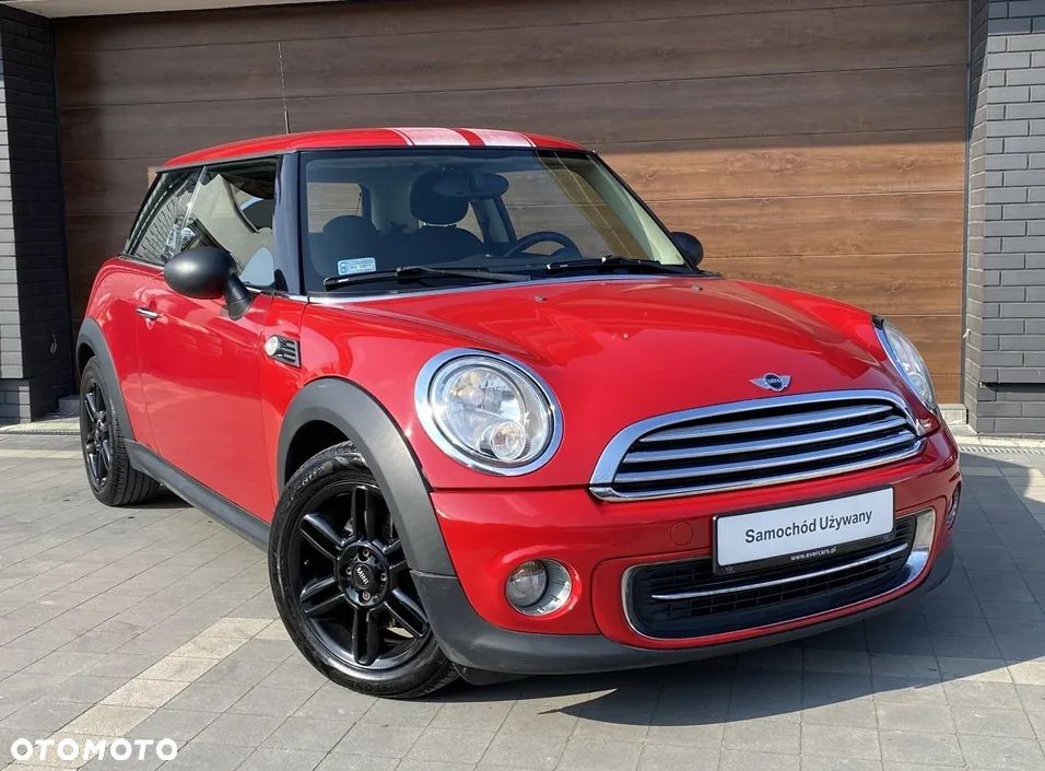 MINI ONE Standard - 13