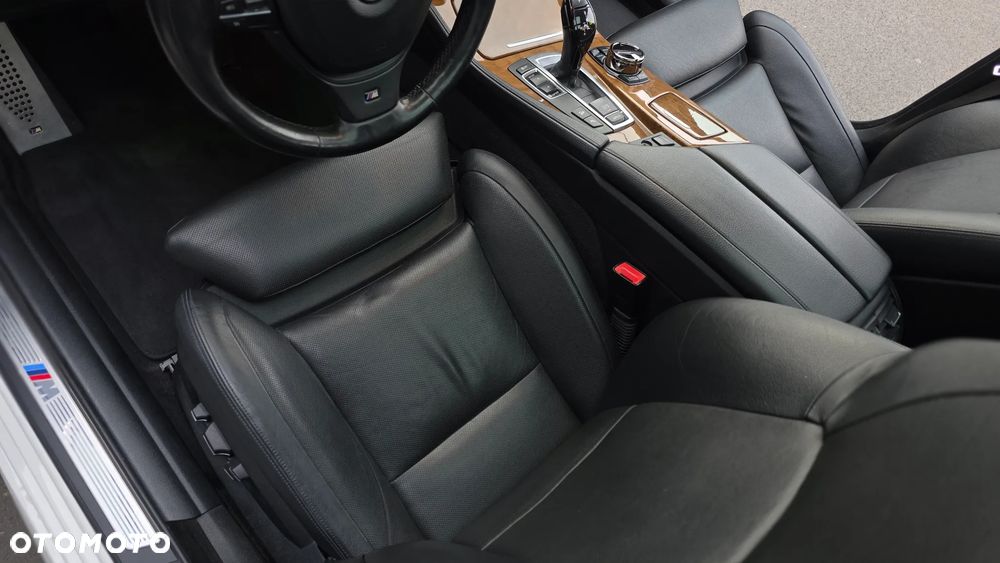 BMW Seria 5 535d xDrive - 22