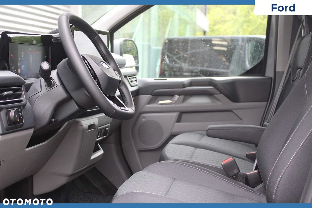 Ford Transit Custom 320 L2H1 Limited A8 2.0 170KM - 8