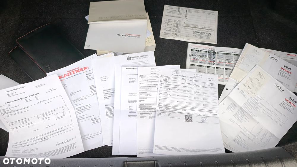 Honda Civic 1.5 i-VTEC Turbo CVT Elegance - 14