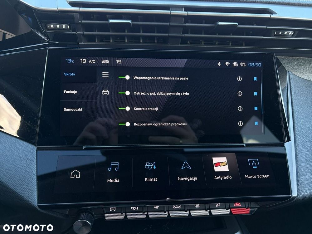 Peugeot 308 1.5 BlueHDi Allure Pack S&S EAT8 - 23