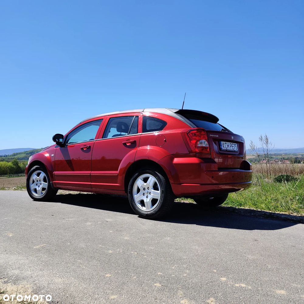 Dodge Caliber 1.8 SXT - 2