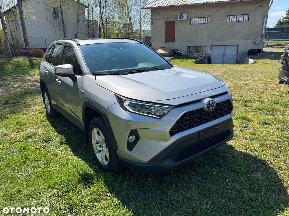 Toyota RAV4 - 6