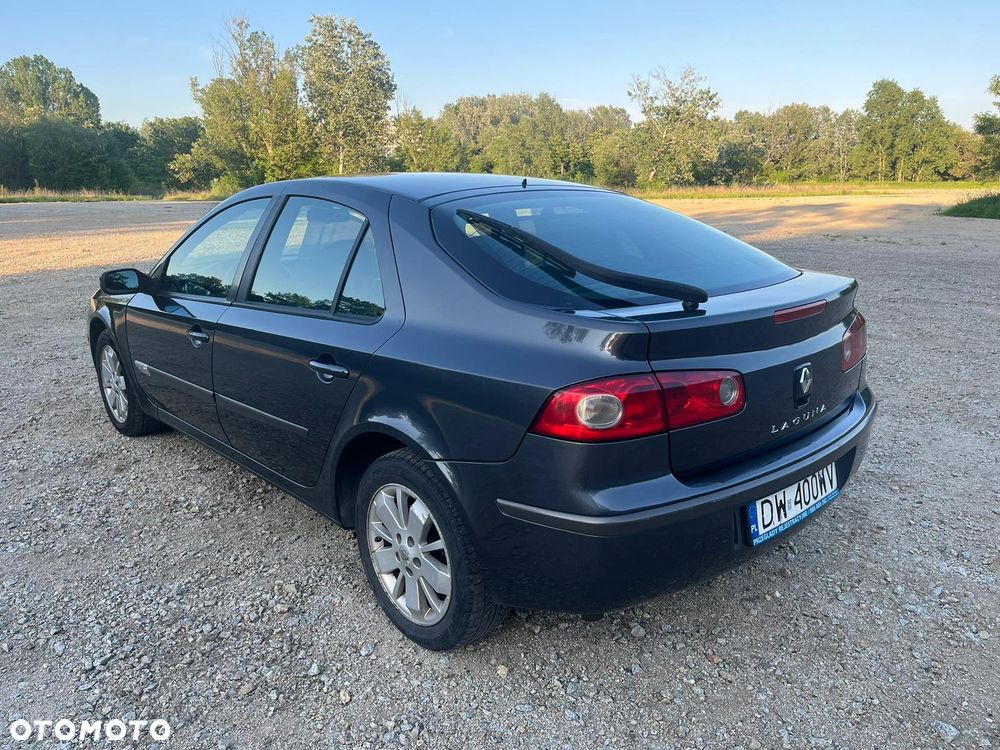 Renault Laguna 1.9 dCi Confort Authentique - 8