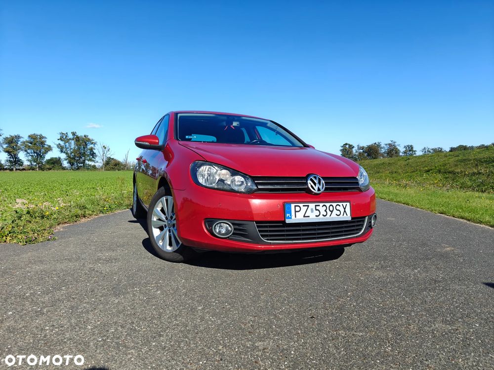 Volkswagen Golf - 1