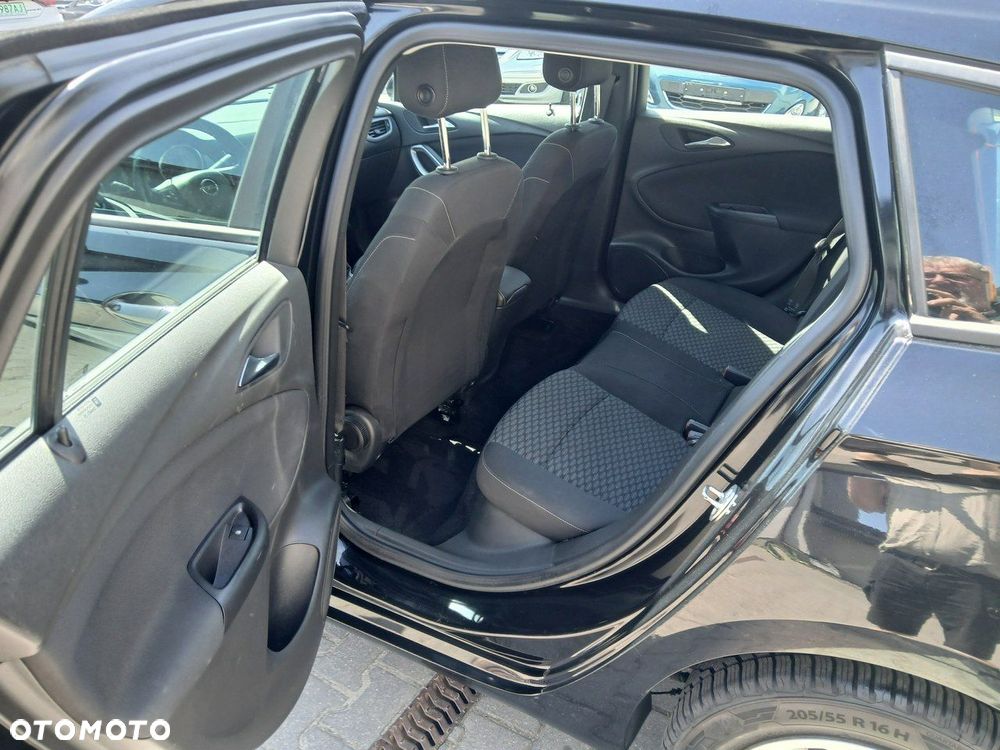 Opel Astra 1.6 CDTI Active - 12