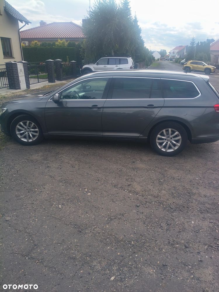 Volkswagen Passat 2.0 TDI BMT Comfortline - 9