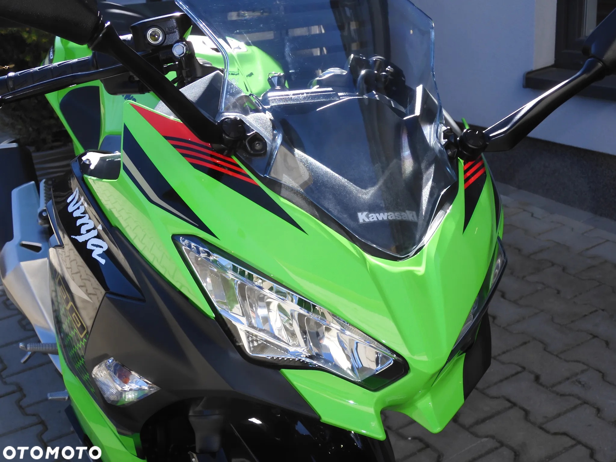 Kawasaki Ninja 400 - 19