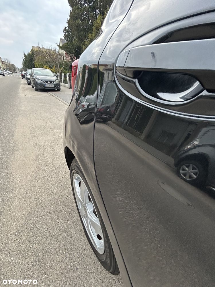 Toyota Yaris 1.33 Premium - 21