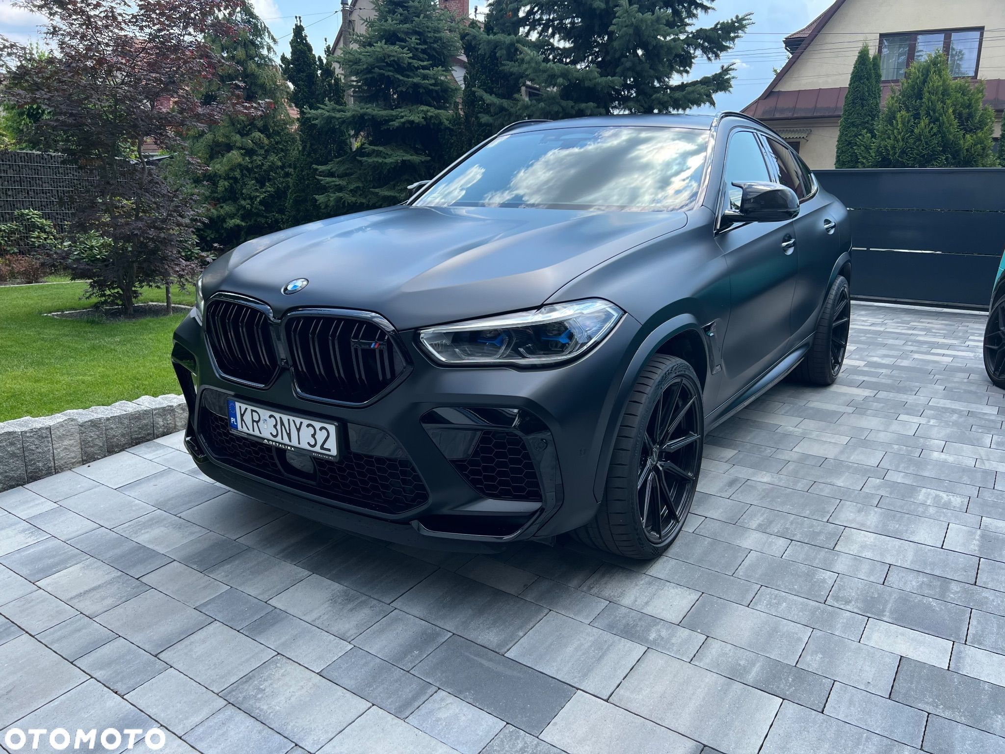 BMW X6M - 1
