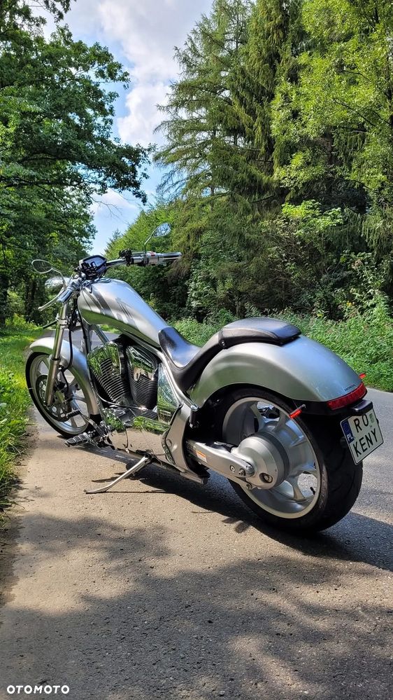 Honda VT - 19