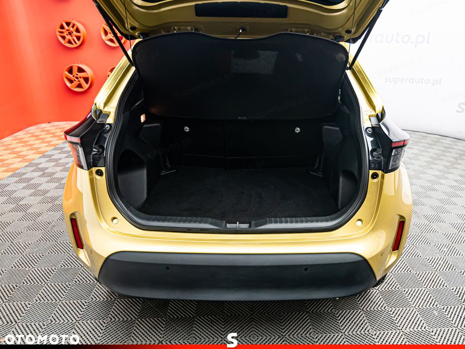 Toyota Yaris Cross - 25