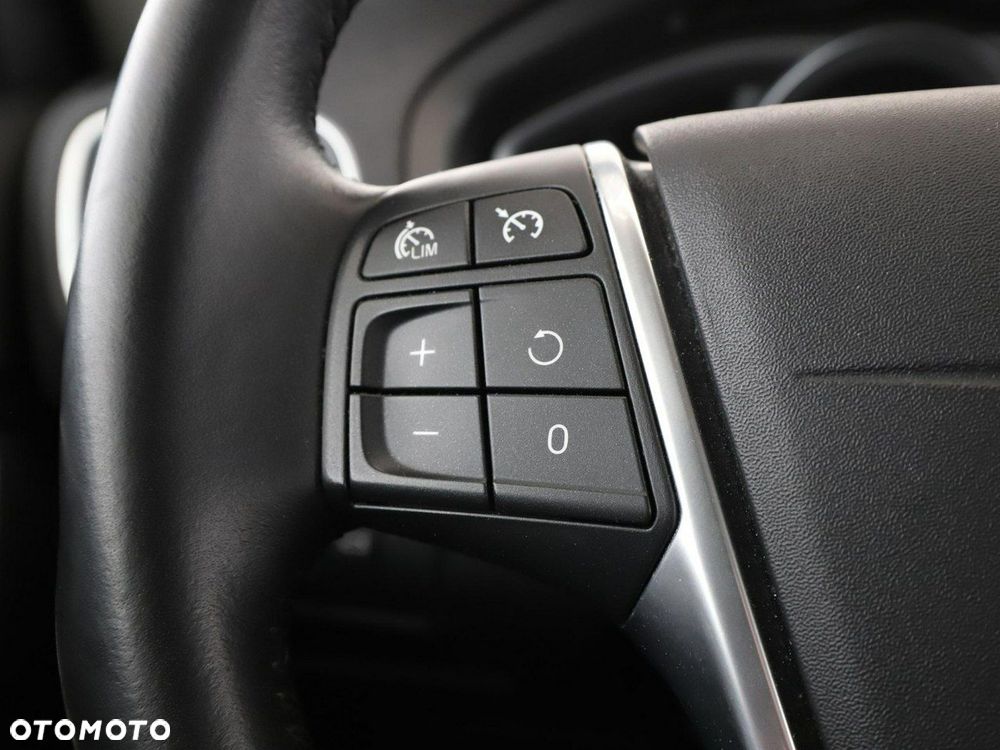 Volvo V40 Cross Country D3 Geartronic Linje You - 31
