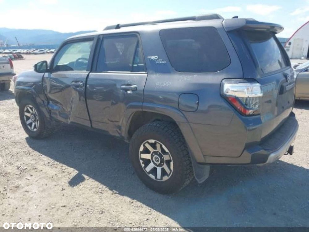 Toyota 4-Runner - 3