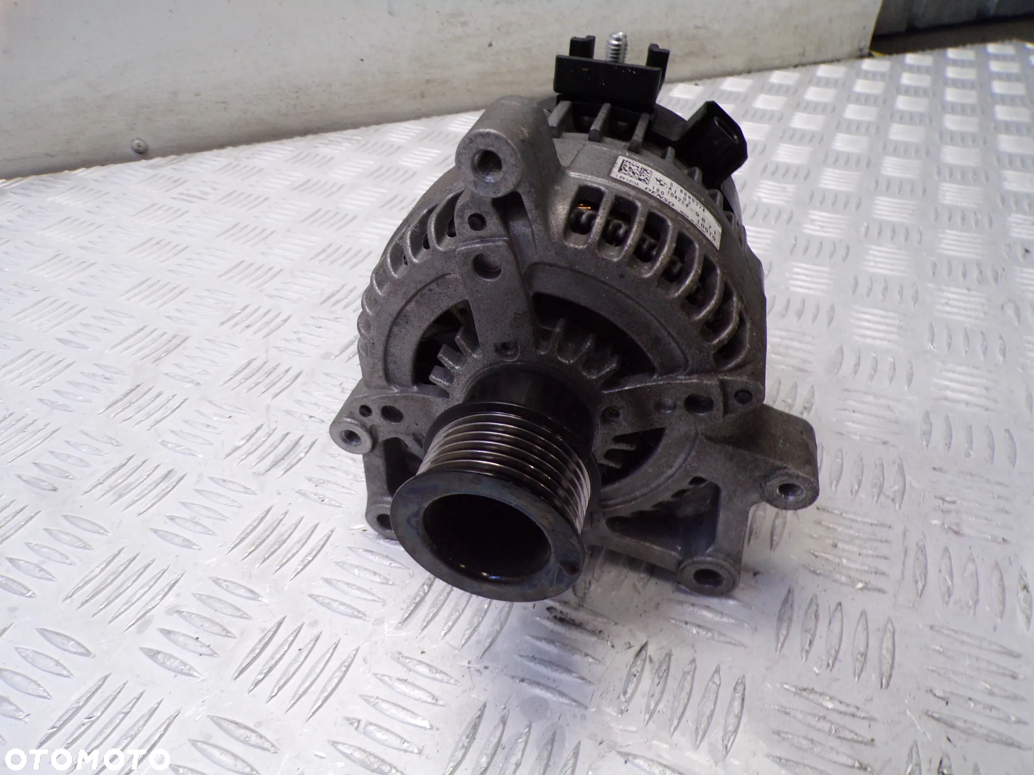 ALTERNATOR BMW F40 1.5 8680374 - 2