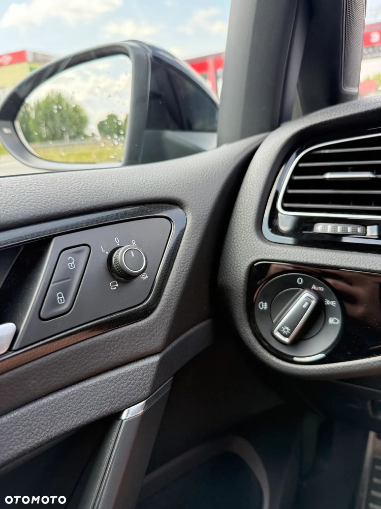 Volkswagen Golf VII 2.0 TSI BMT 4Mot R - 35