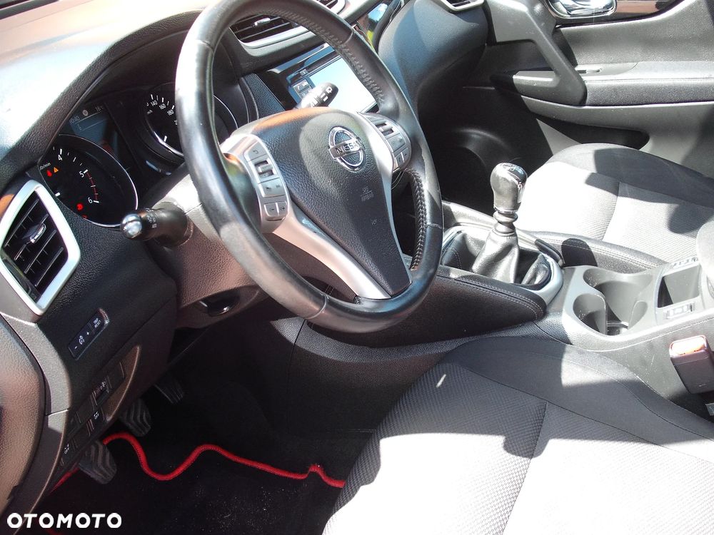 Nissan Qashqai - 13