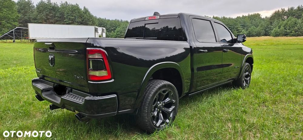 RAM 1500 - 12