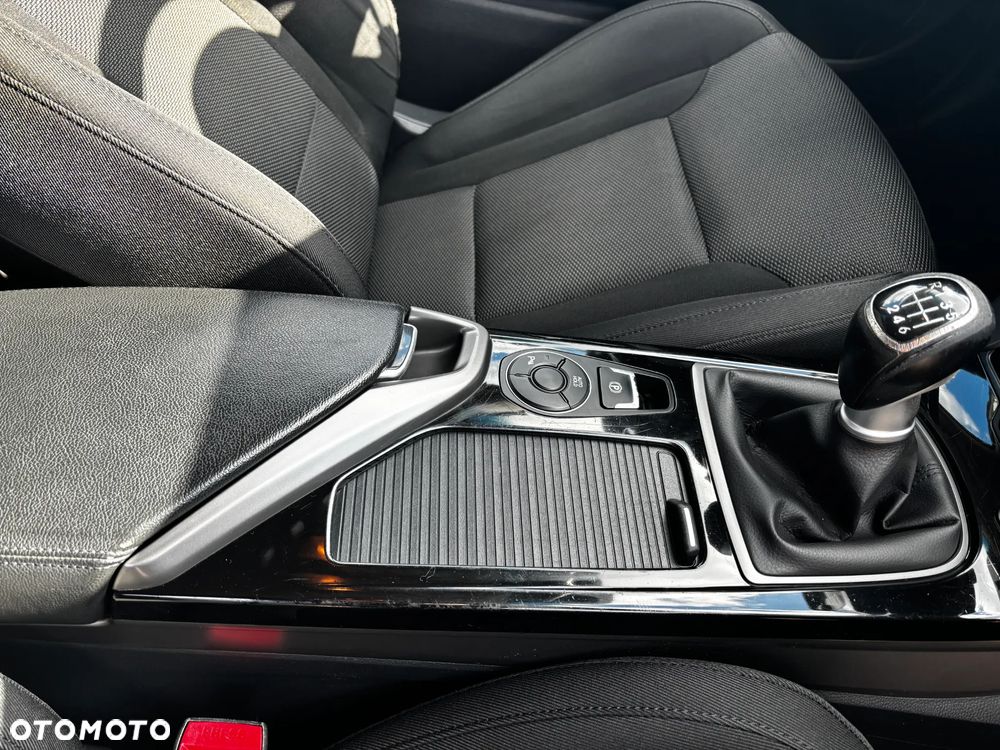 Hyundai i40 1.7 CRDi Comfort - 14