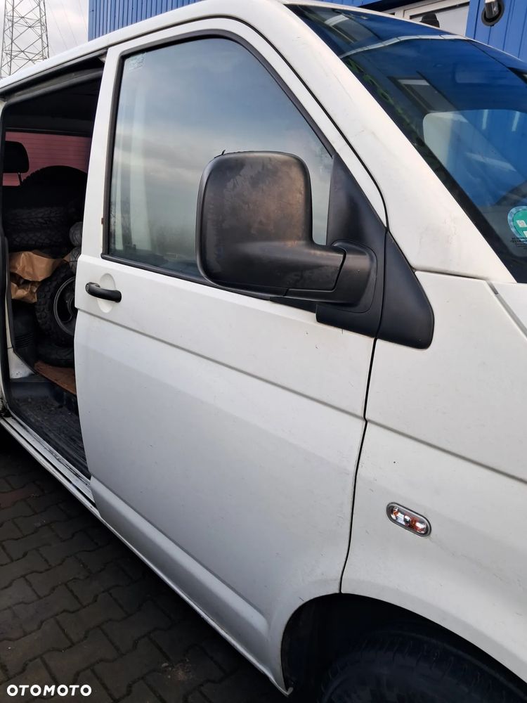 VW Transporter T5 2.5 TDI BNZ części, karoseryjne, silnikowe, wnętrza - 10