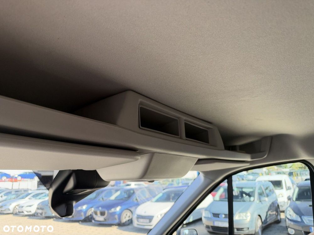 Ford transit Trend - 33