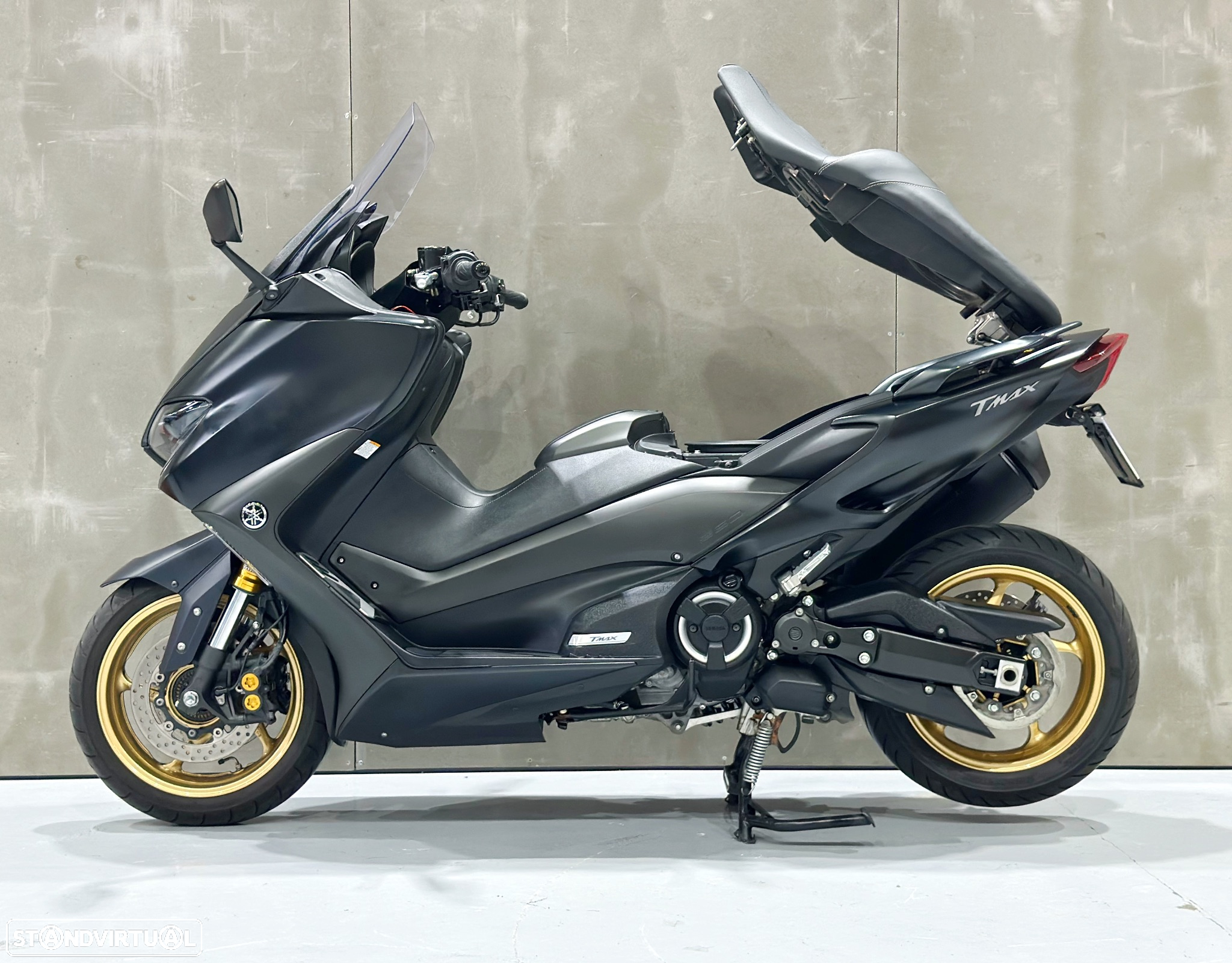 Yamaha TMAX 560 - 3