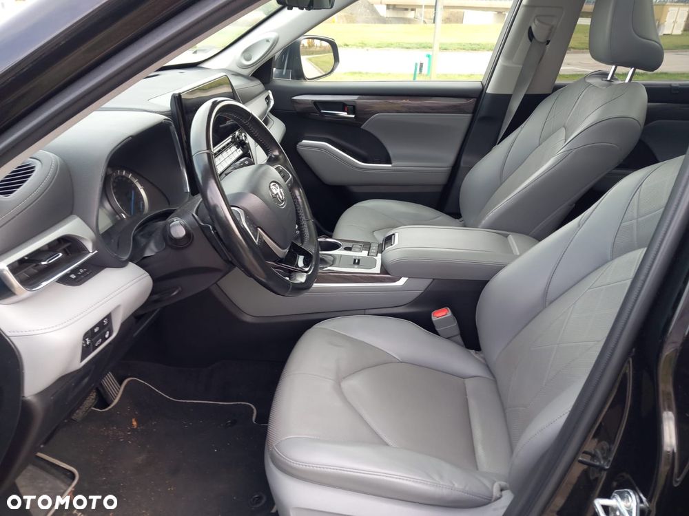 Toyota Highlander 2.5 Hybrid Executive - 13