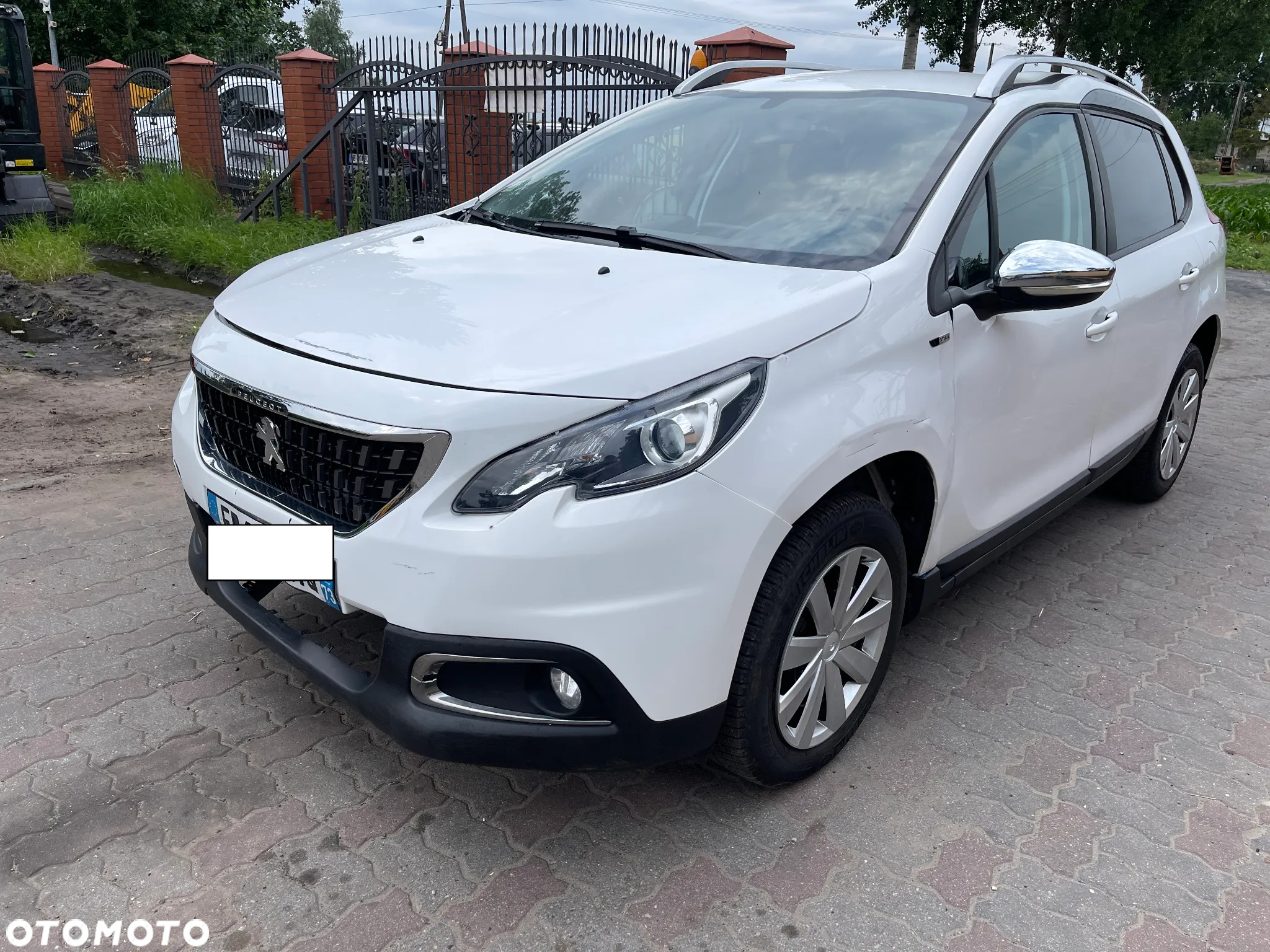 Peugeot 2008 1.2 Pure Tech Style - 30