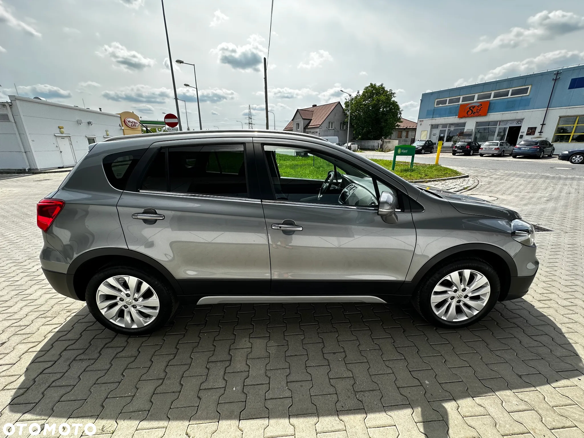 Suzuki SX4 - 9