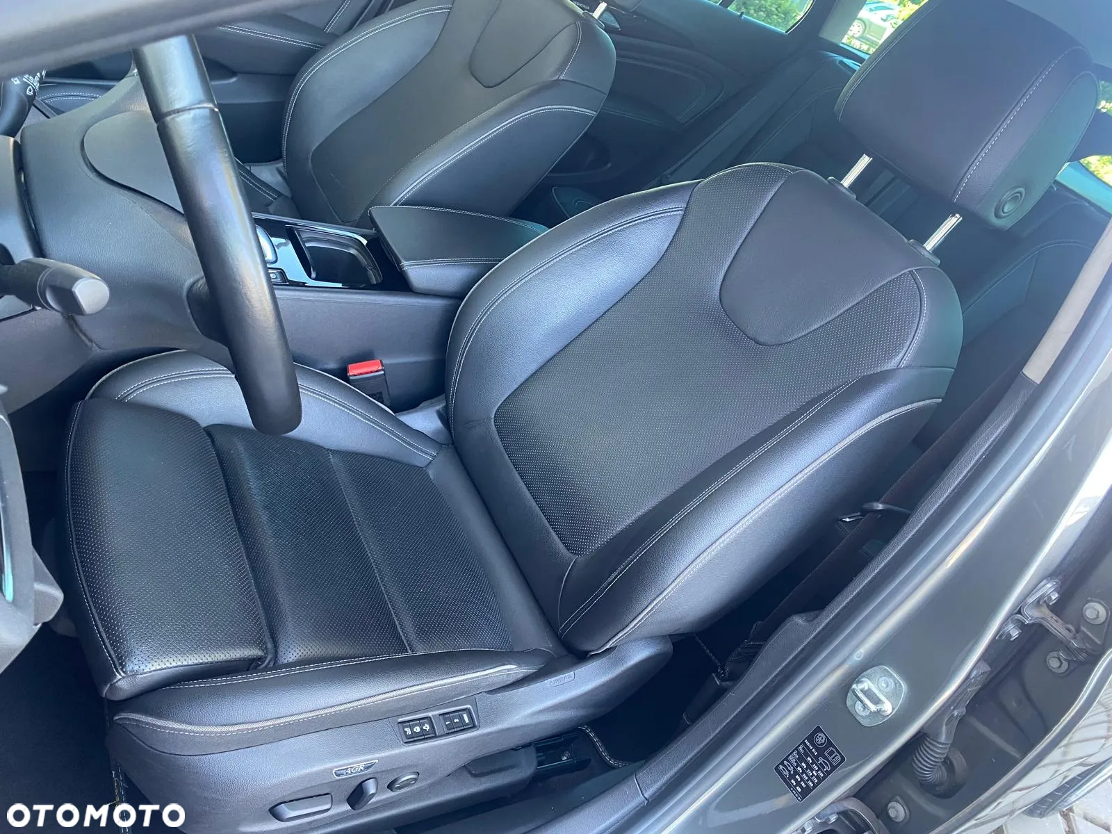 Opel Insignia 2.0 T 4x4 GSi S&S - 23