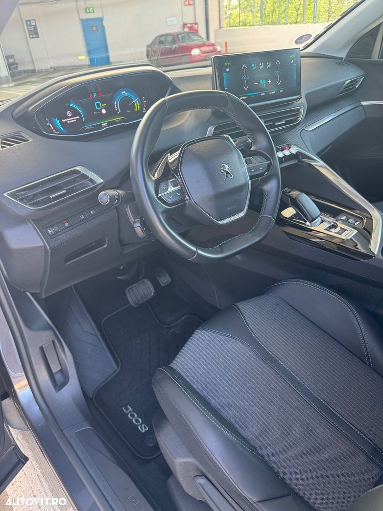 Peugeot 3008 Plug-In Hybrid 225 e-EAT8 Allure Pack - 13