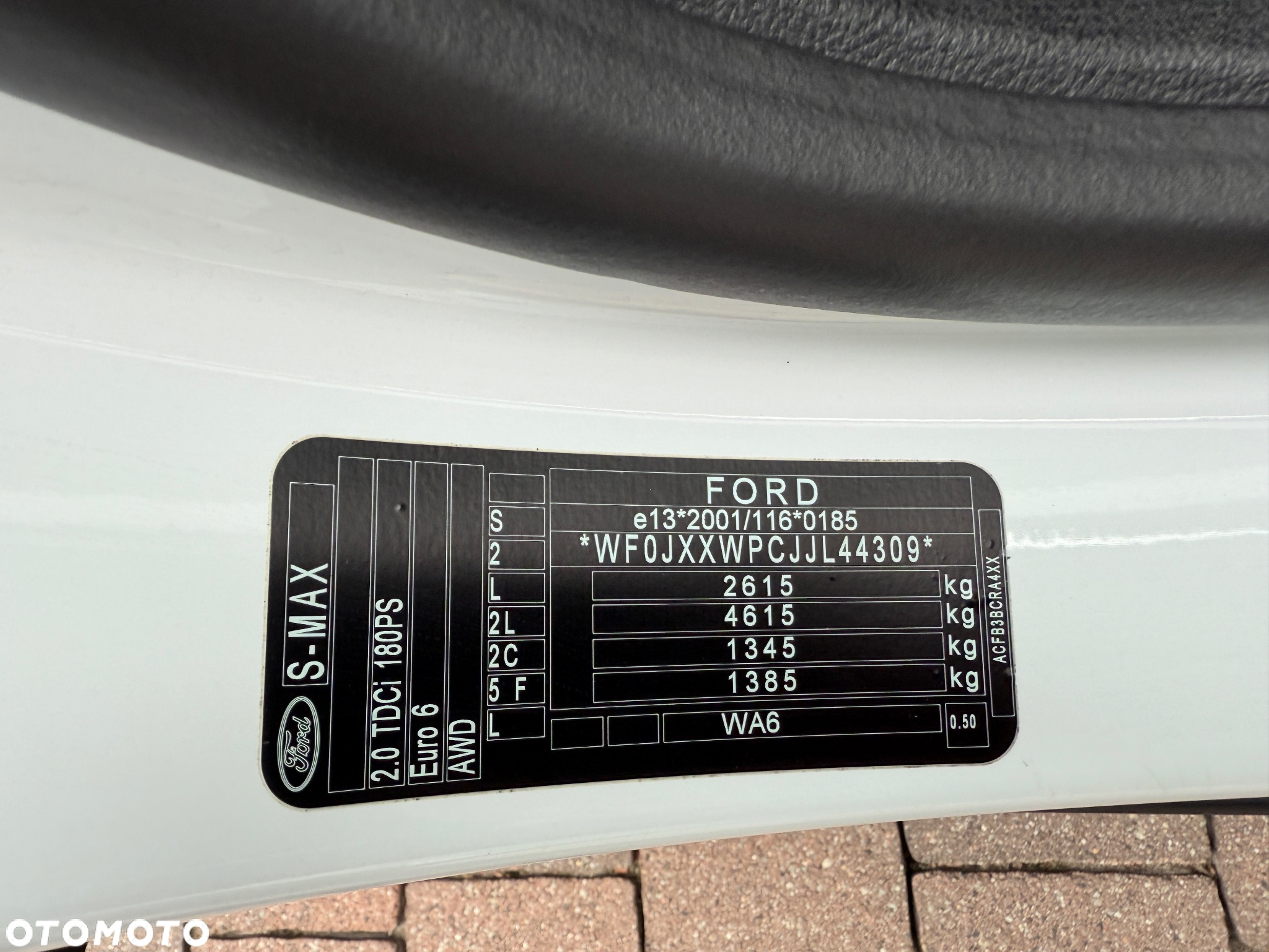 Ford S-Max 2.0 TDCi 4WD Titanium PowerShift - 37