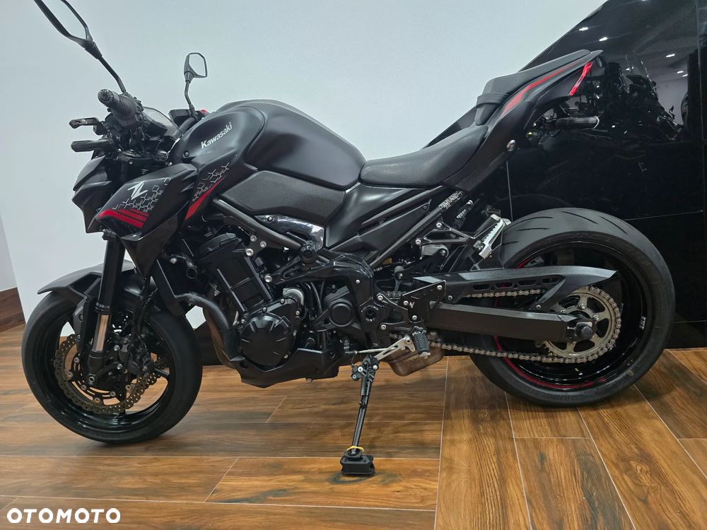 Kawasaki Z - 28