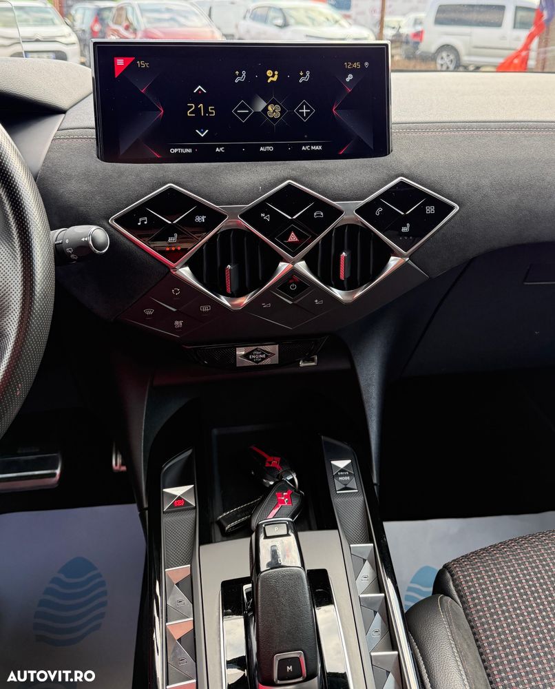 DS Automobiles DS 3 Crossback - 15